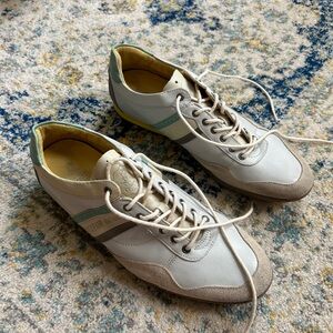 Cycleur de Luxe White and Gray Sneakers